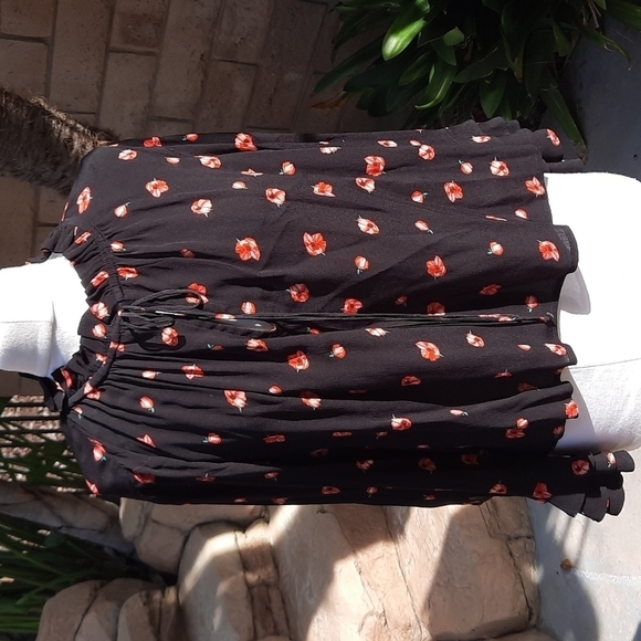 Cleobella Phoebe Floral Ruffled Bell Sleeve Blouse black red small - Picture 1 of 9